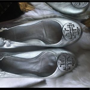 Tory Burch Silver Flats BARELY WORN AT ALL